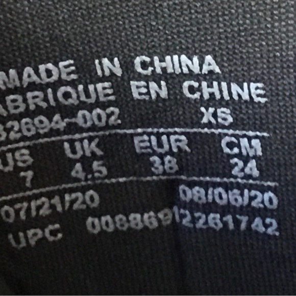 NIKE Womens size 7 TANJUN SPORT SANDALS EUC - Picture 4 of 4